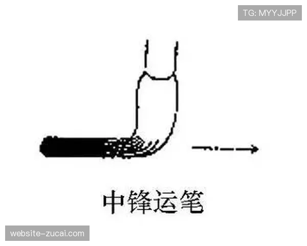 后卫借中锋掩护反哺中锋 战术变化带乱防守布局 后卫借中锋掩护反哺中锋 战术变化带乱防守布局