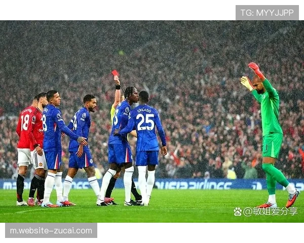 切尔西古斯托右路低平传中助攻 边后卫插上成进攻重要手段